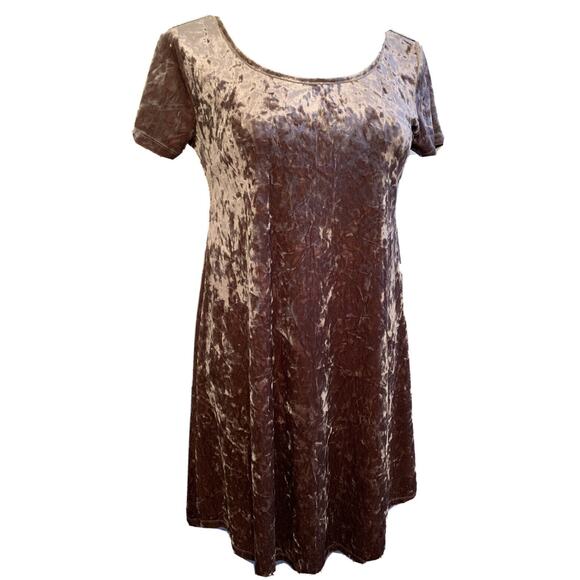 Socialite Dresses & Skirts - Small Socialite Women's Pink Mauve Velour Dress A-Line Stretch Short Sleeve